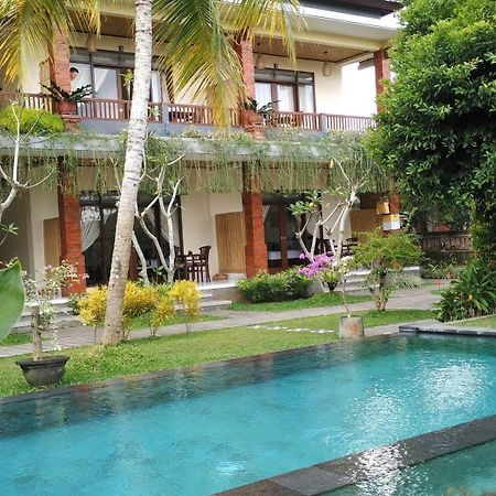 Nyoman Sandi Guest House Ubud Exteriör bild