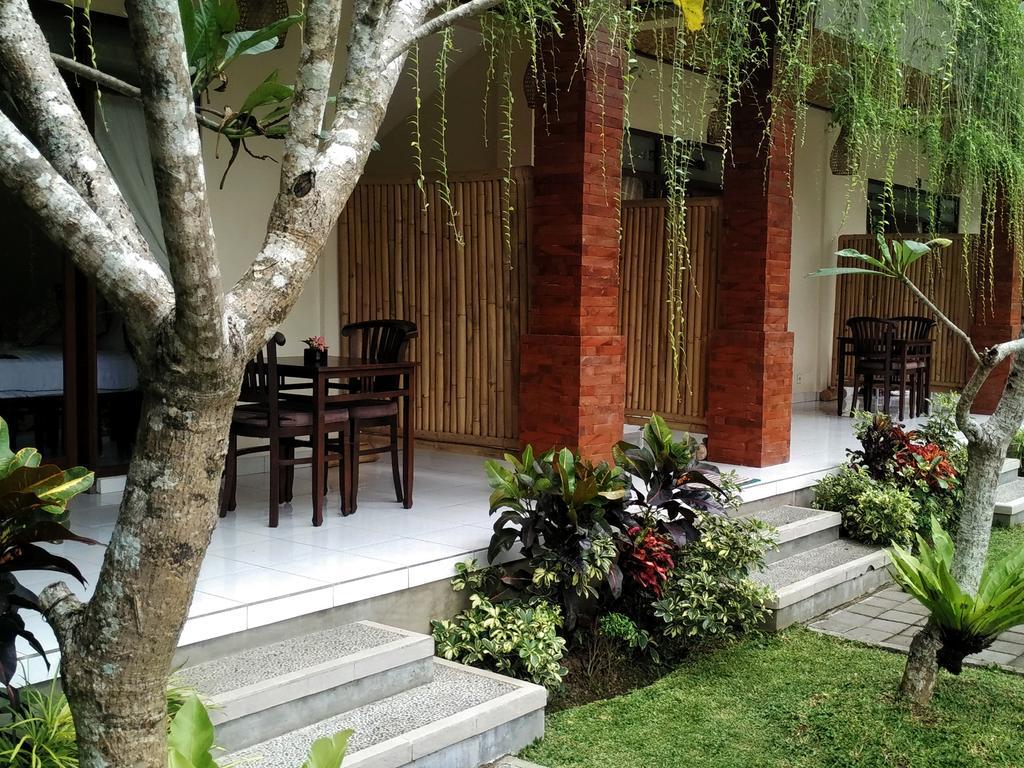 Nyoman Sandi Guest House Ubud Exteriör bild
