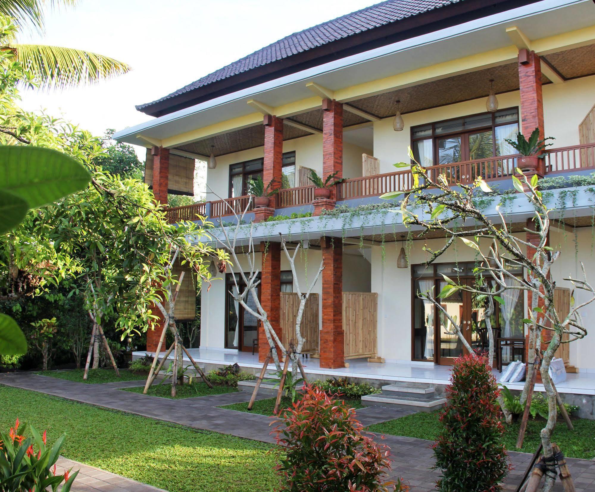 Nyoman Sandi Guest House Ubud Exteriör bild