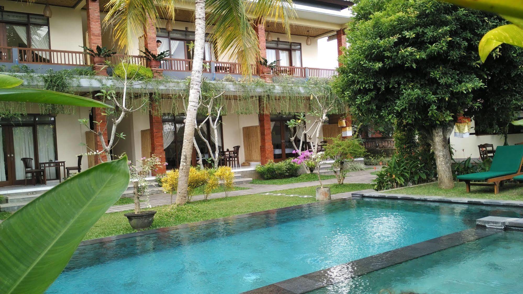 Nyoman Sandi Guest House Ubud Exteriör bild