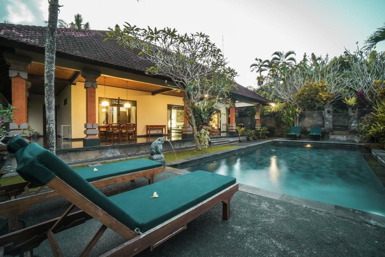 Nyoman Sandi Guest House Ubud Exteriör bild